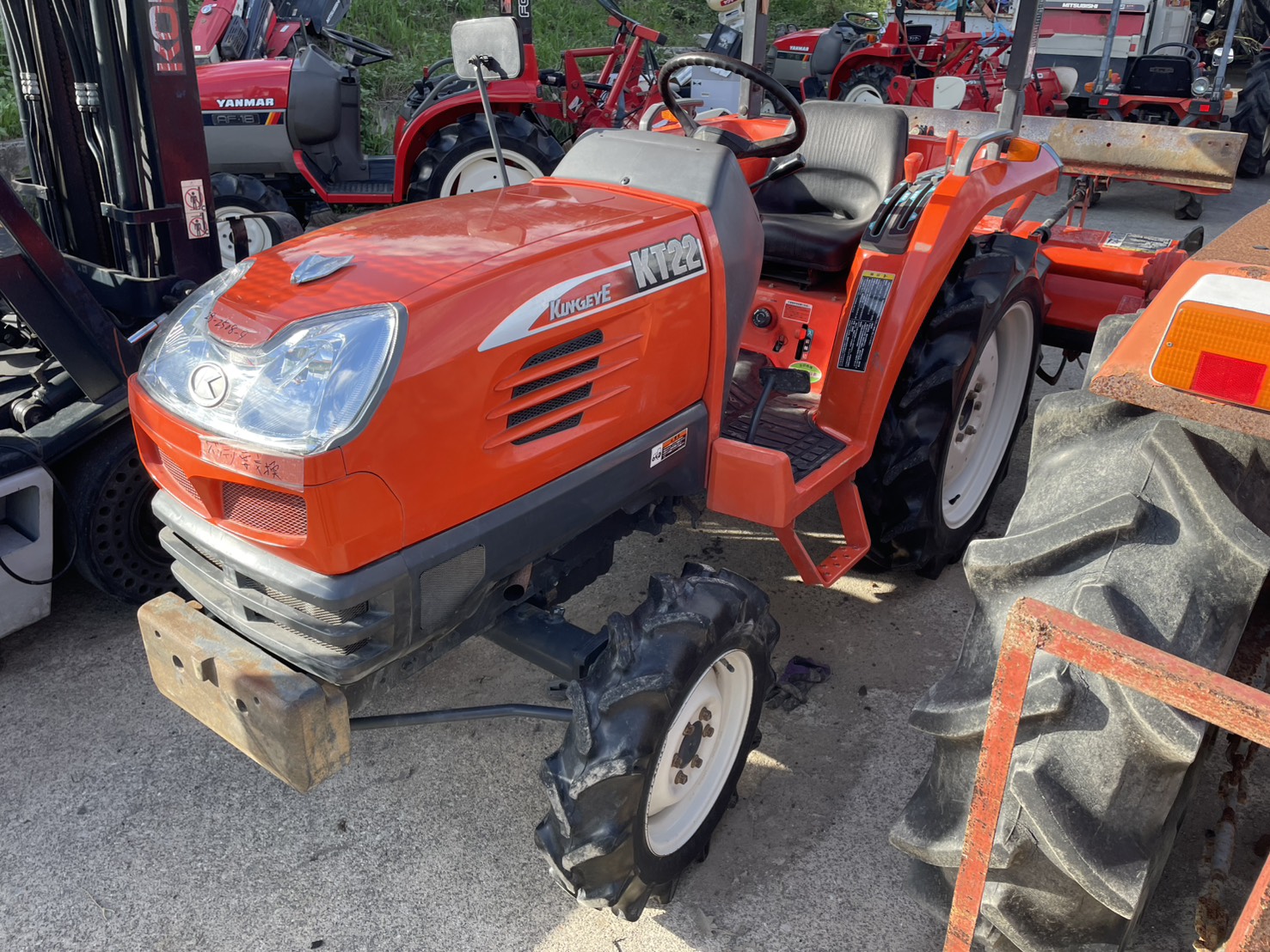 Kubota KT22