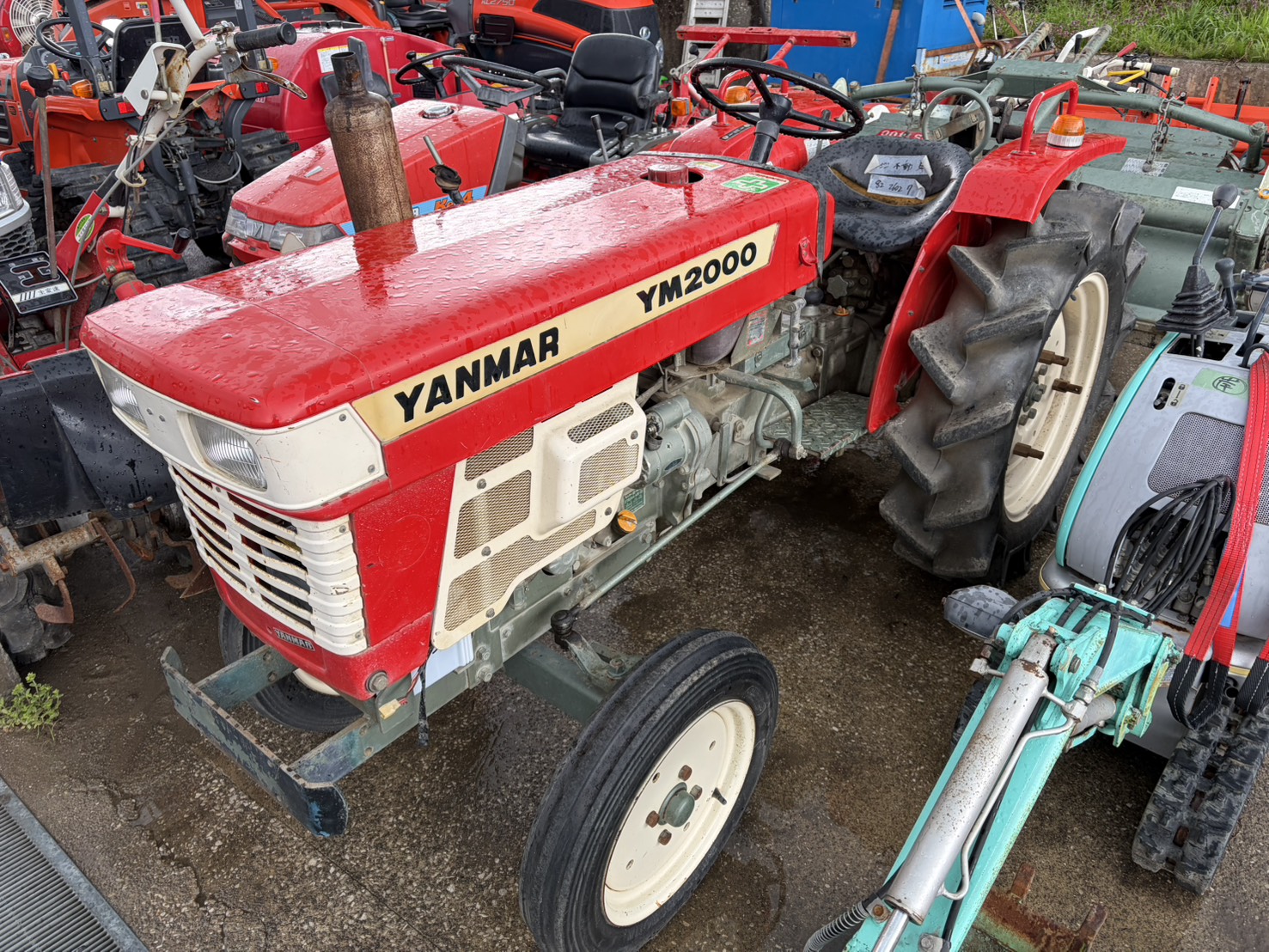 YANMAR YM2000